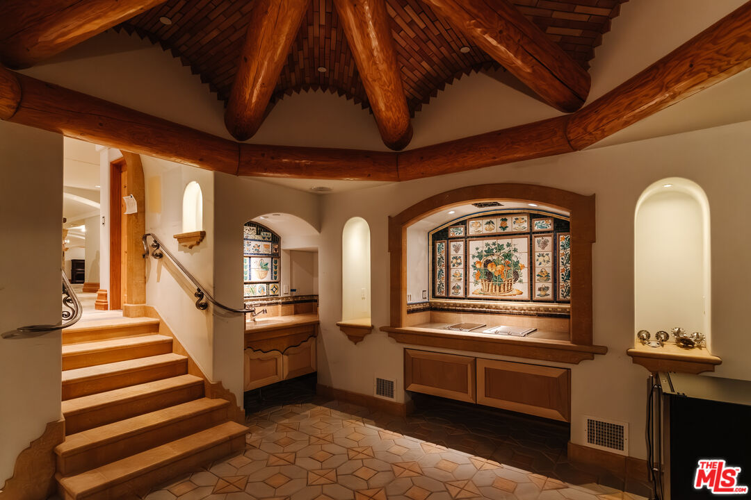 MLS #25522011 image #22