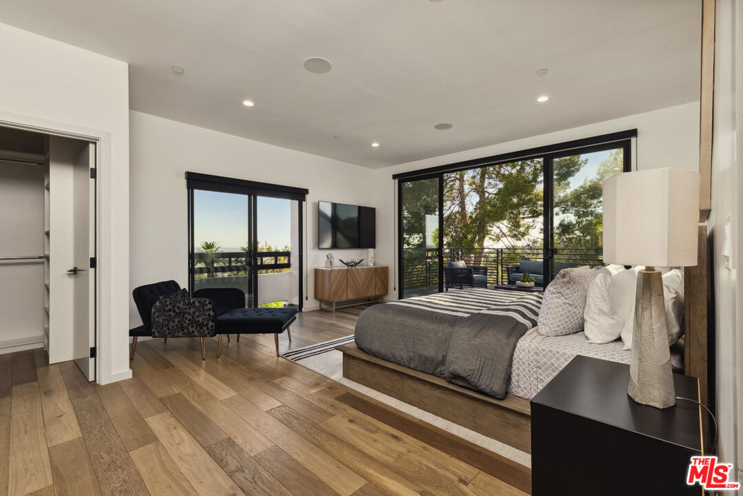 MLS #25522311 image #23