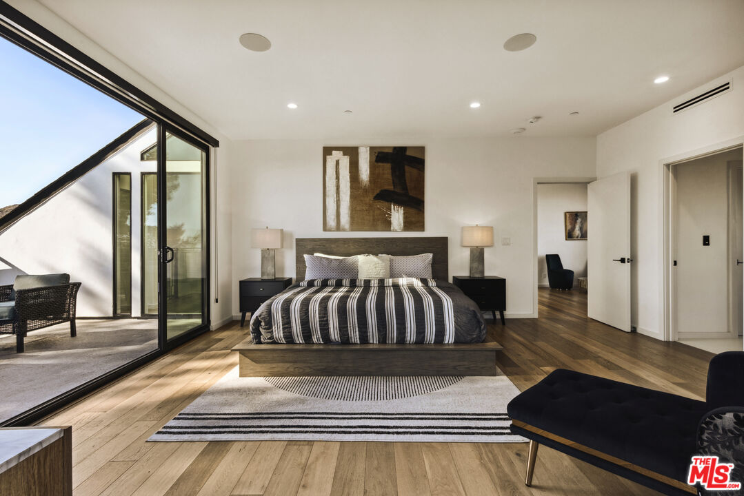 MLS #25522311 image #24