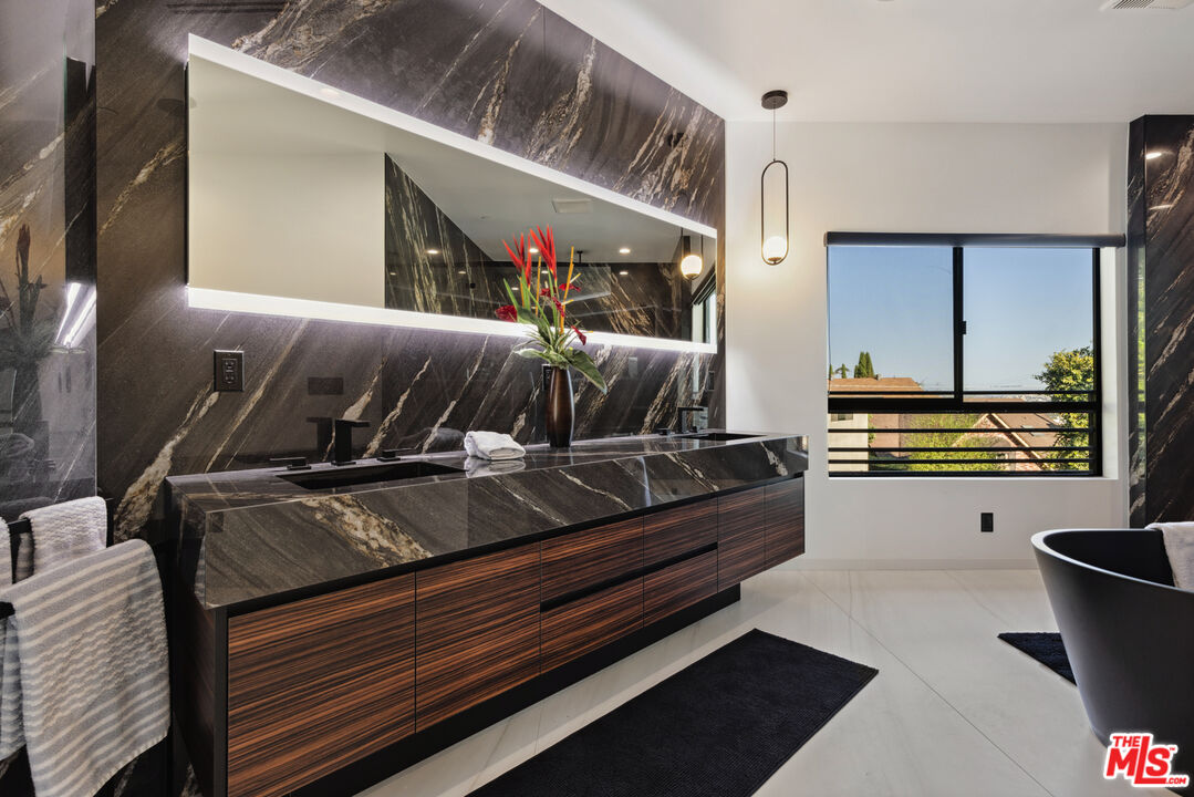 MLS #25522311 image #28