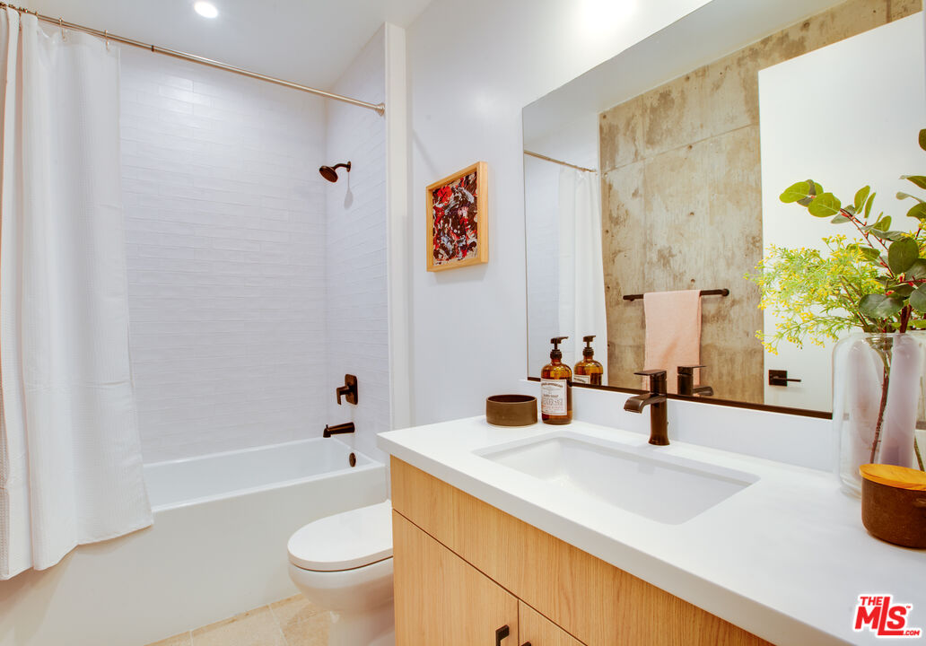 MLS #25522313 image #21