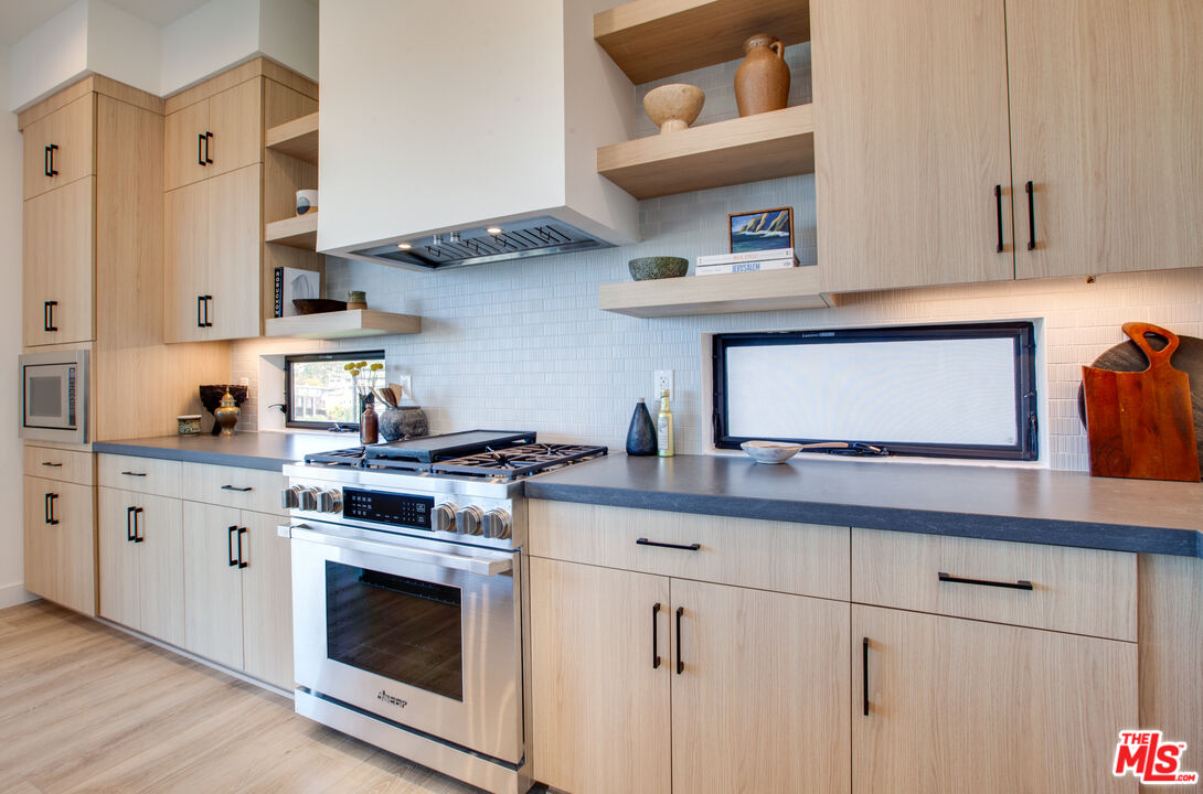 MLS #25522327 image #12