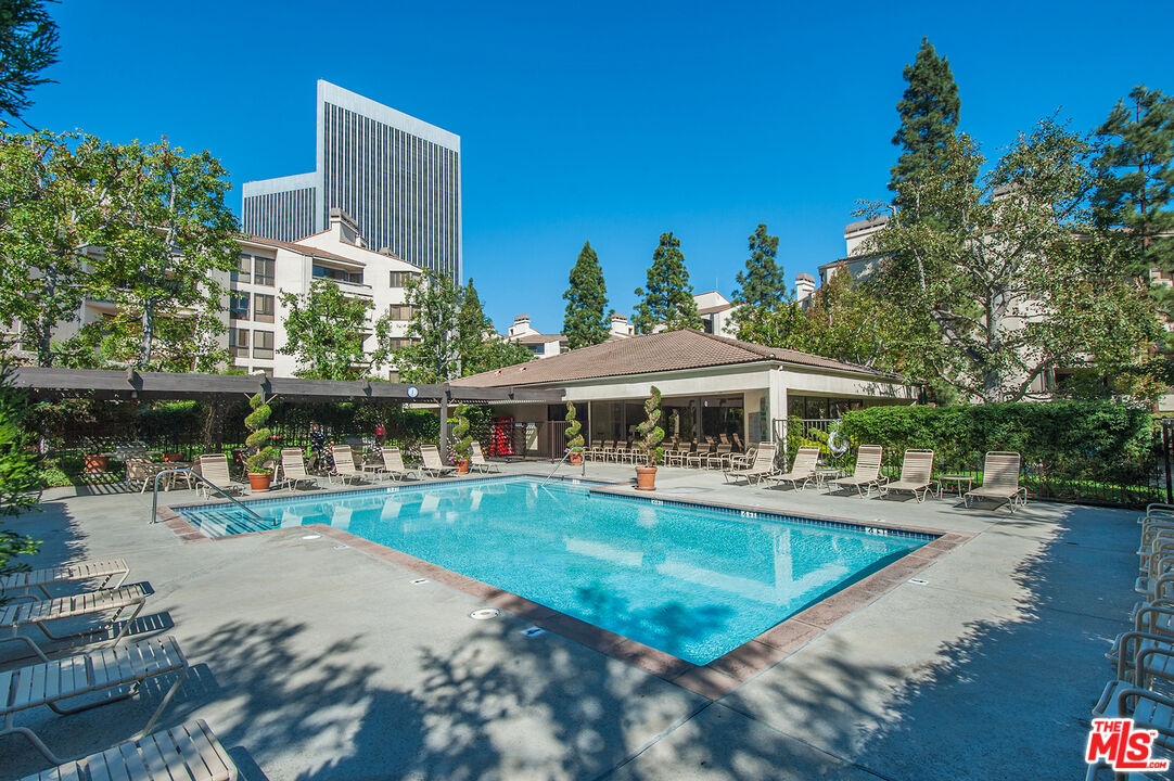 MLS #25522419 image #13