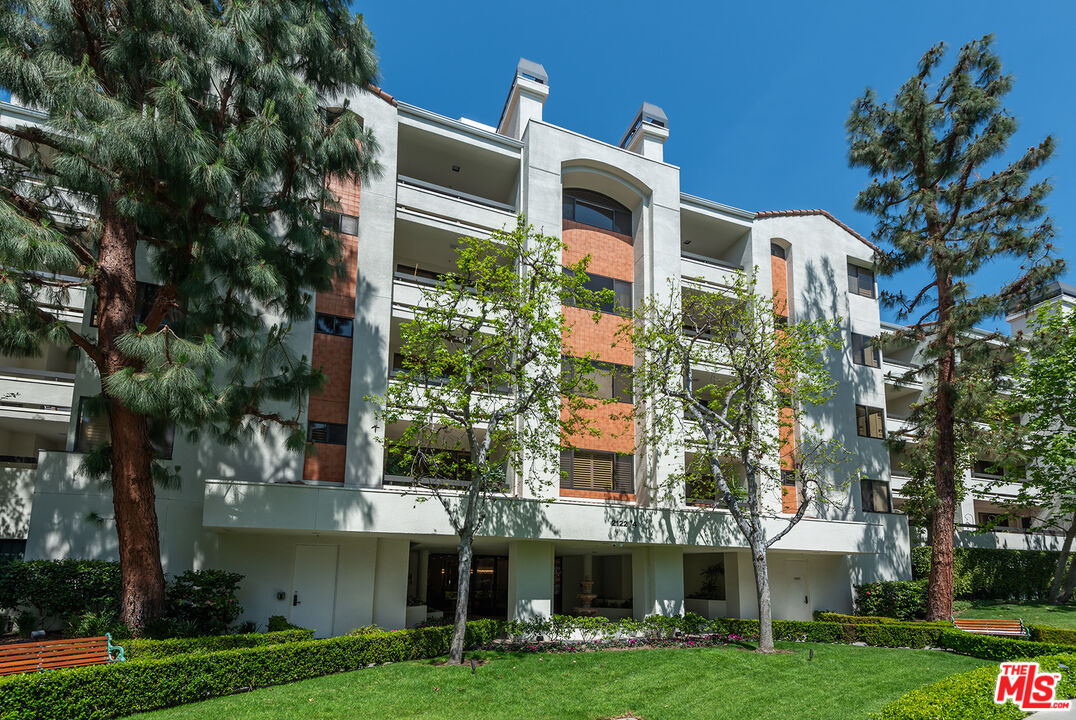 MLS #25522419 image #15