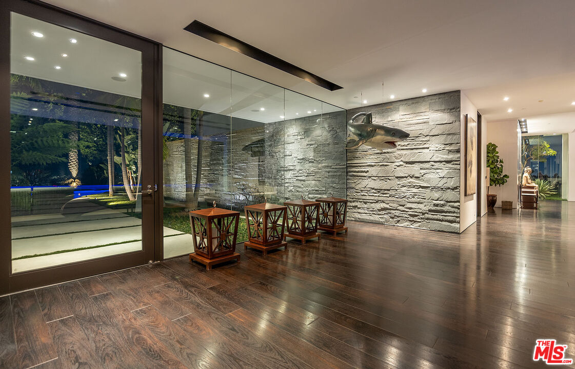 MLS #25522541 image #13