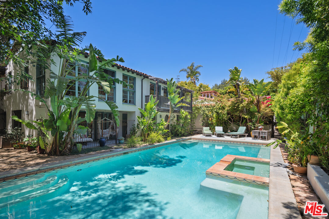 MLS #25522599 image #0