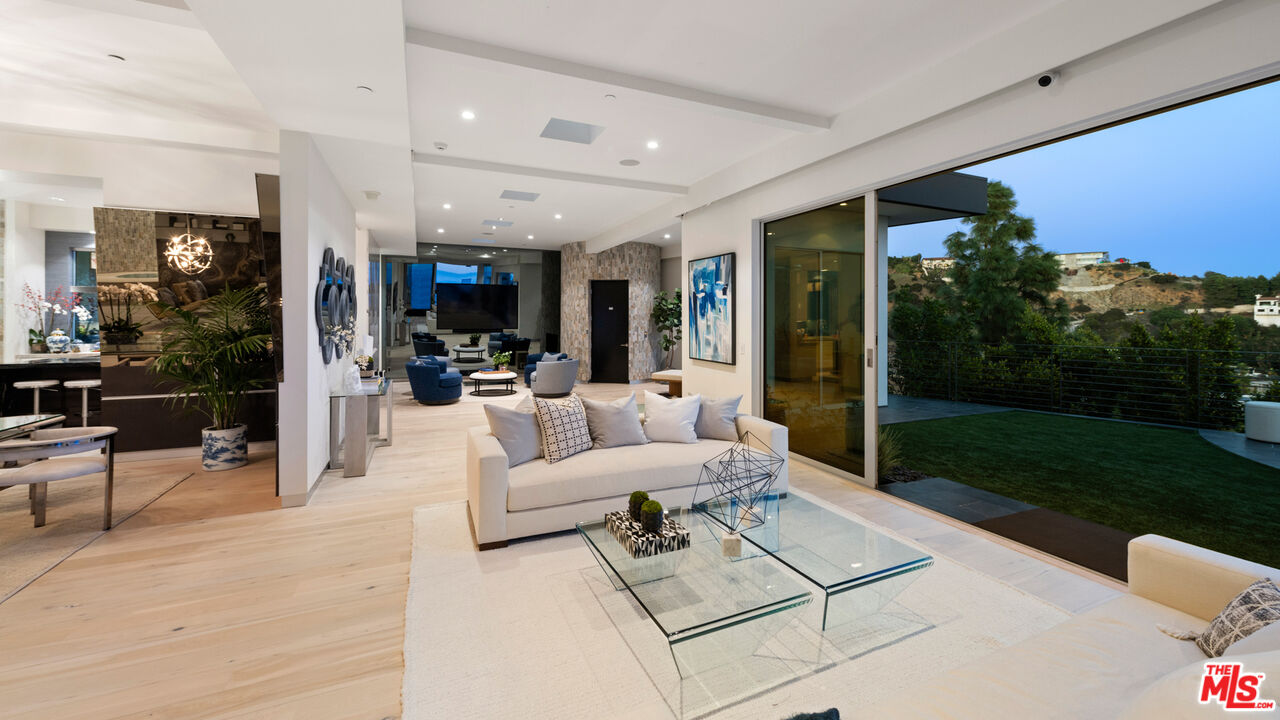 MLS #25523207 image #9