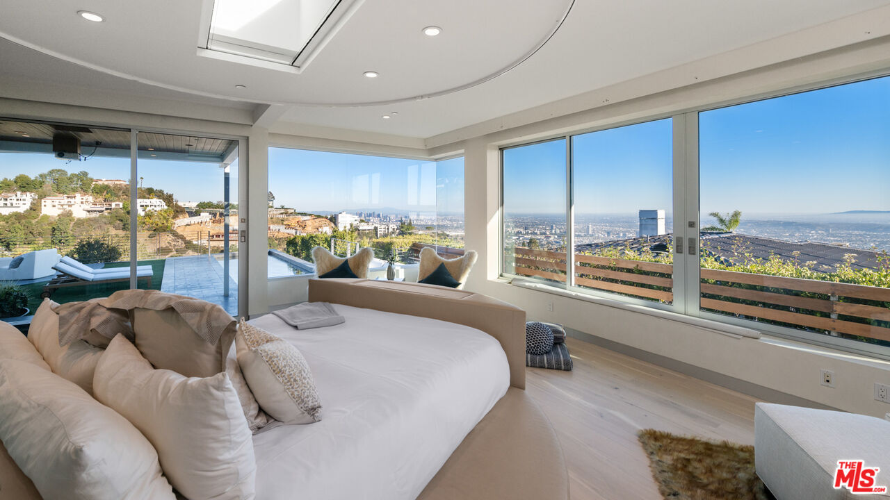 MLS #25523207 image #16