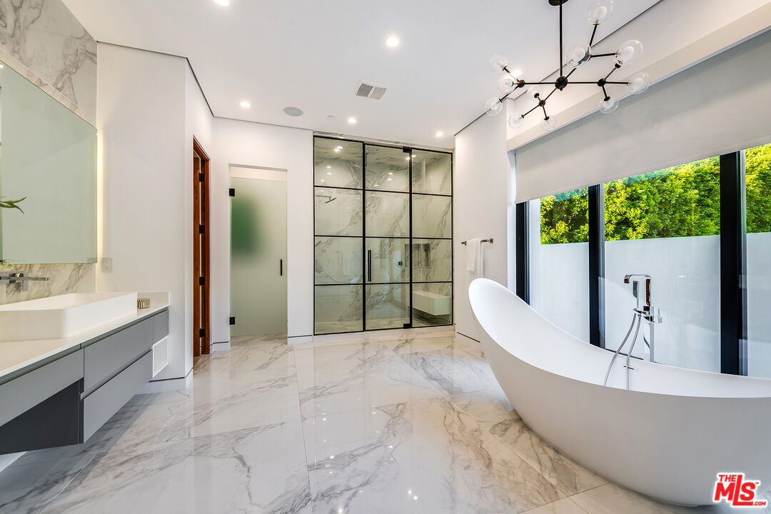 MLS #25523259 image #12