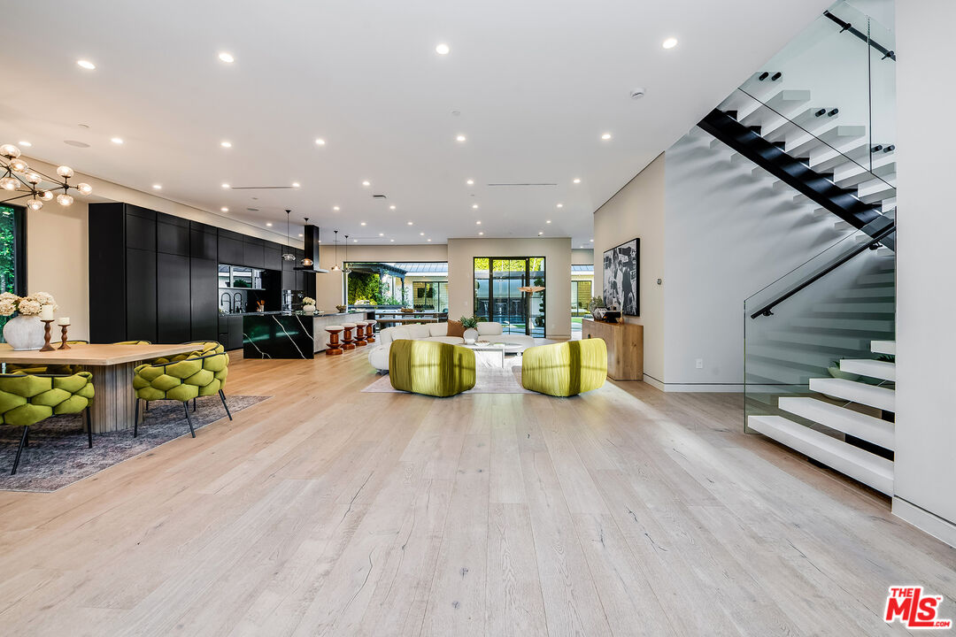 MLS #25523259 image #3