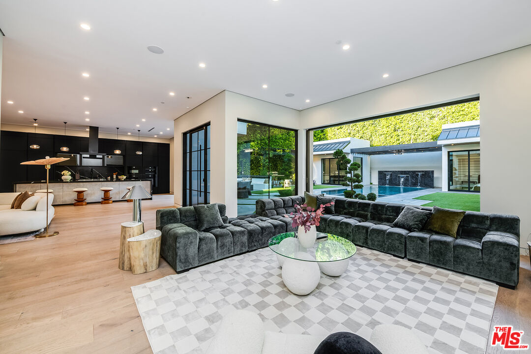 MLS #25523259 image #8