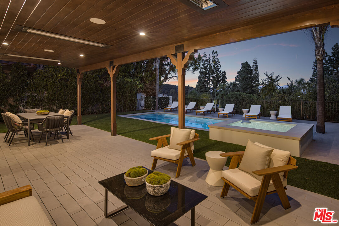 MLS #25523499 image #0