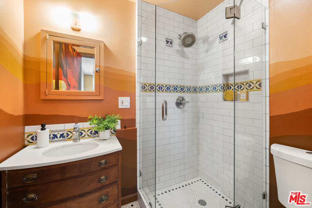 MLS #25523793 image #18