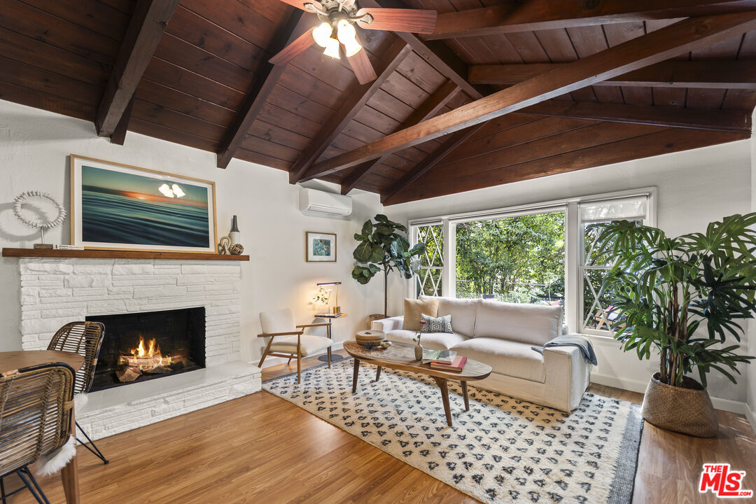 MLS #25524483 image #0