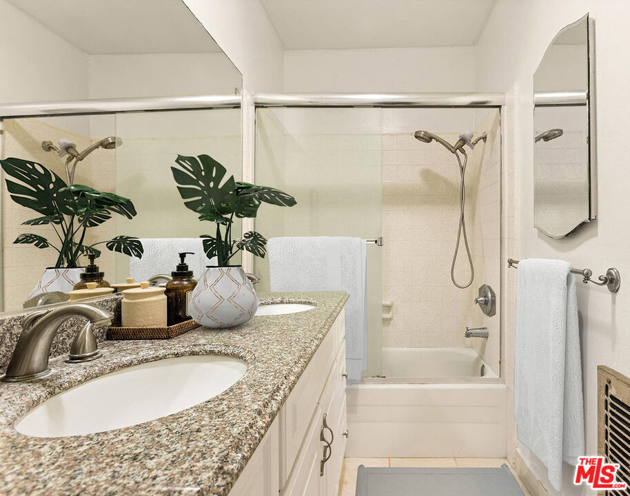 MLS #25524853 image #20