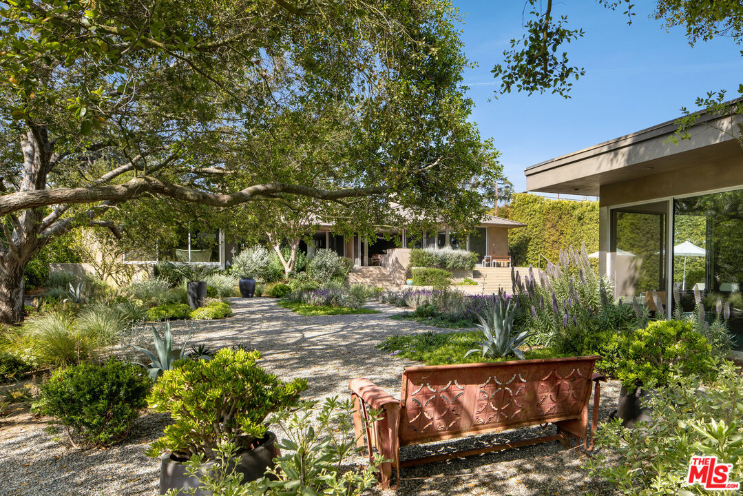 MLS #25524921 image #17