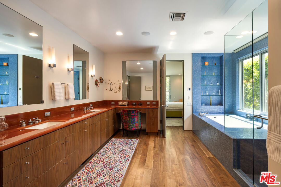 MLS #25524921 image #27