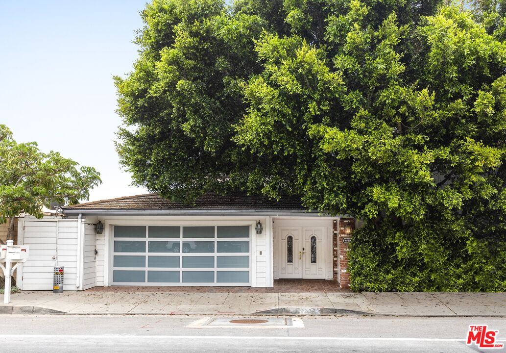 MLS #25525003 image #1