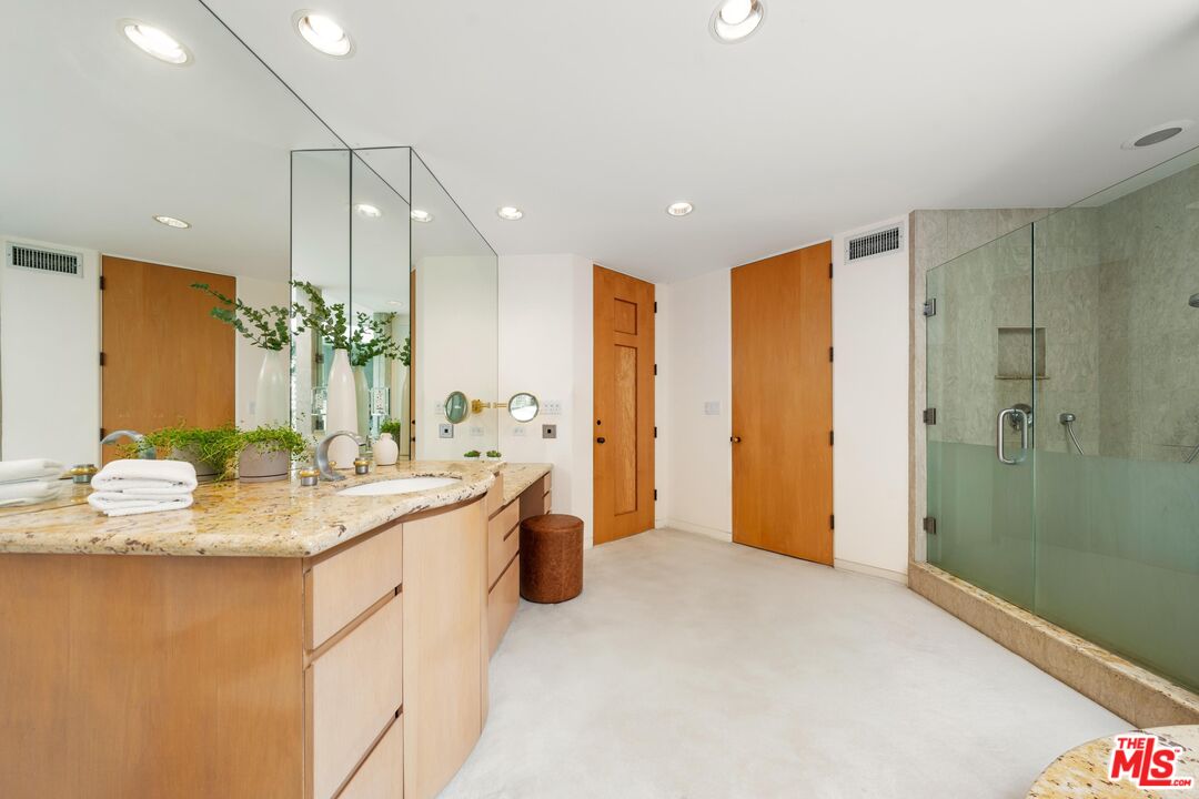 MLS #25525119 image #38