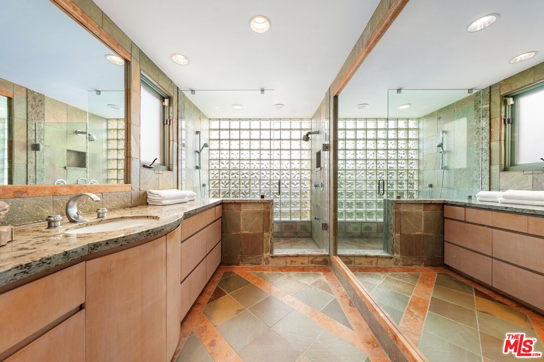 MLS #25525119 image #44