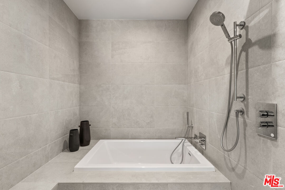 MLS #25525289 image #9