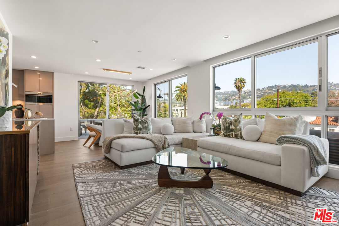 MLS #25525289 image #0