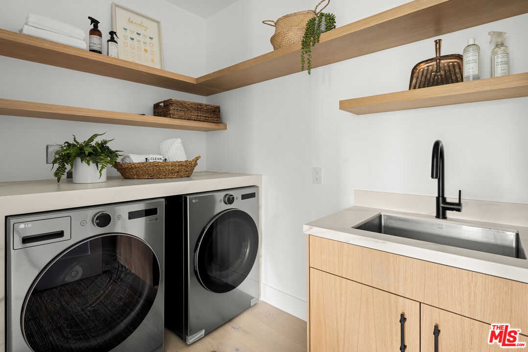 MLS #25525417 image #15