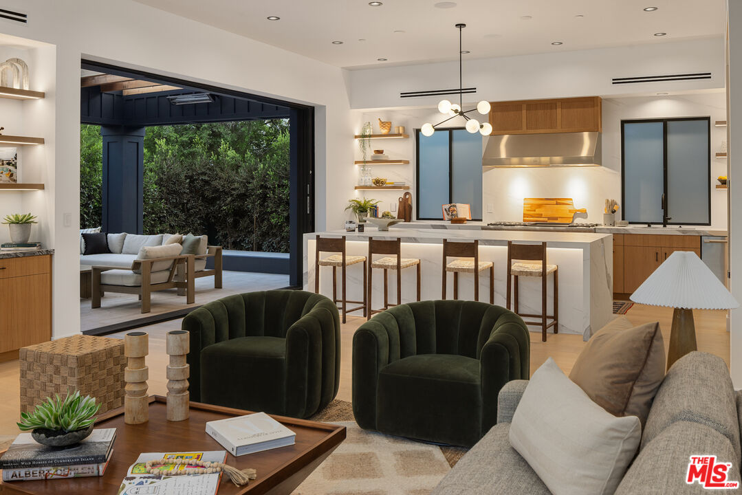 MLS #25525417 image #35