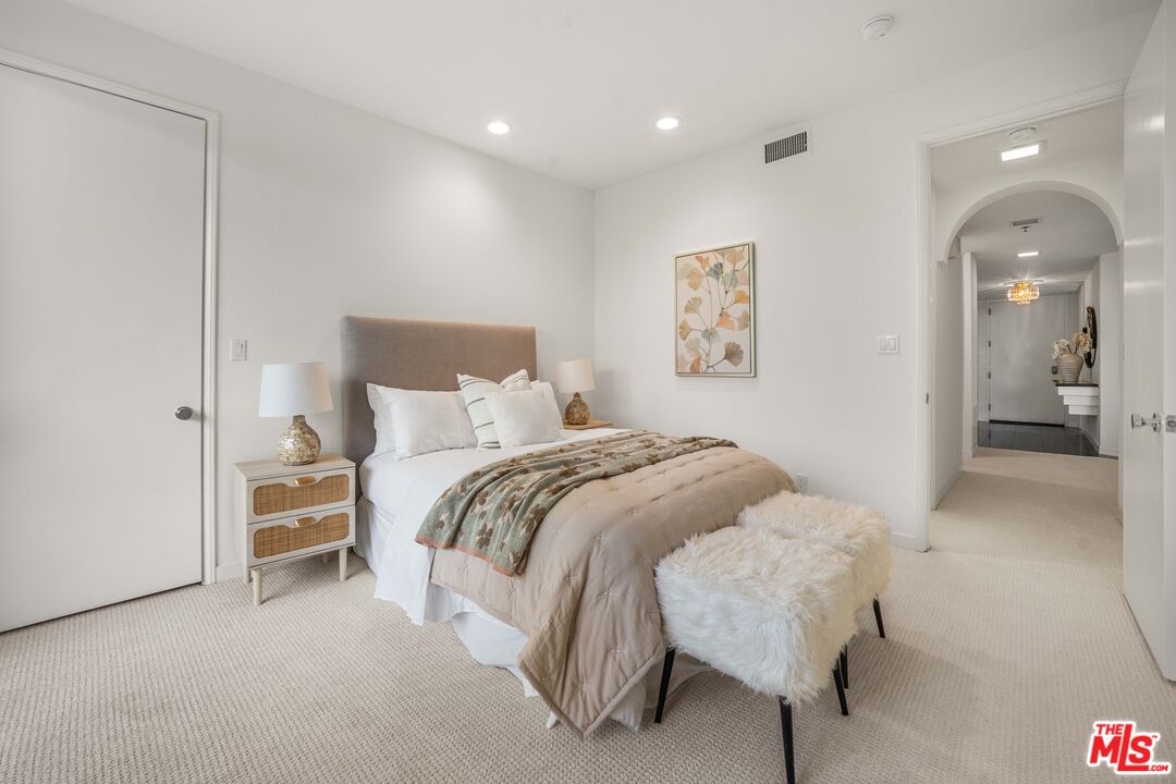 MLS #25525599 image #13