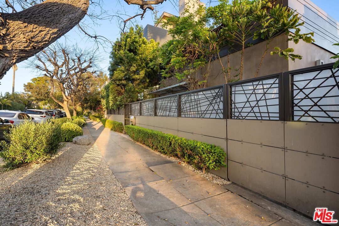 MLS #25525855 image #41