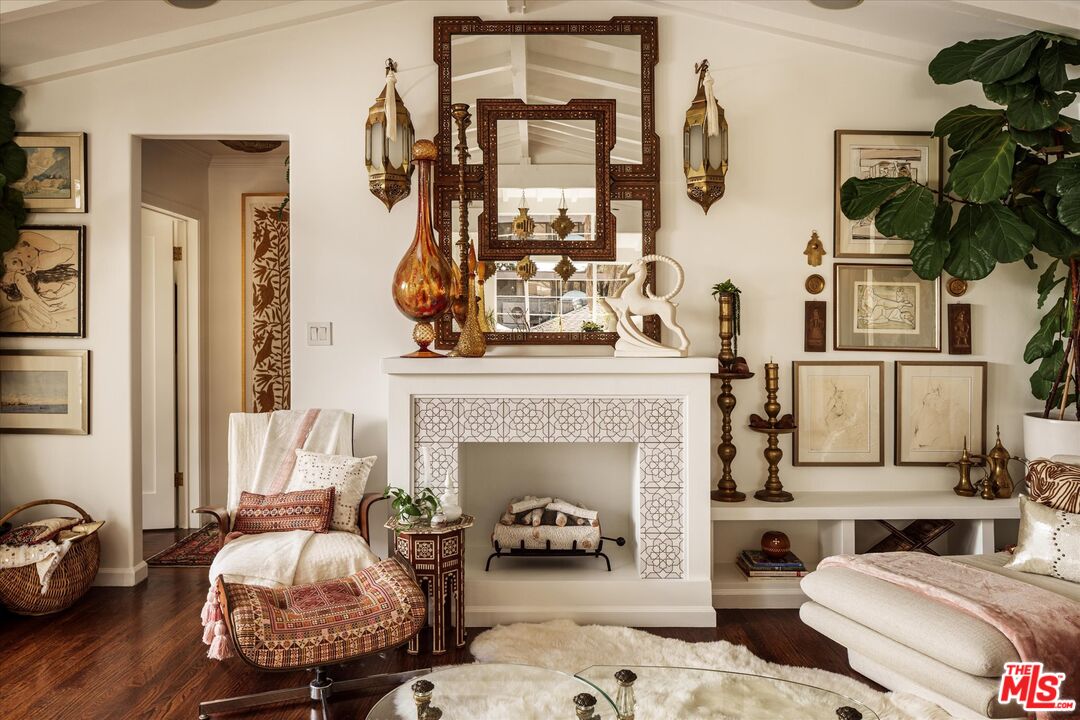 MLS #25526317 image #12