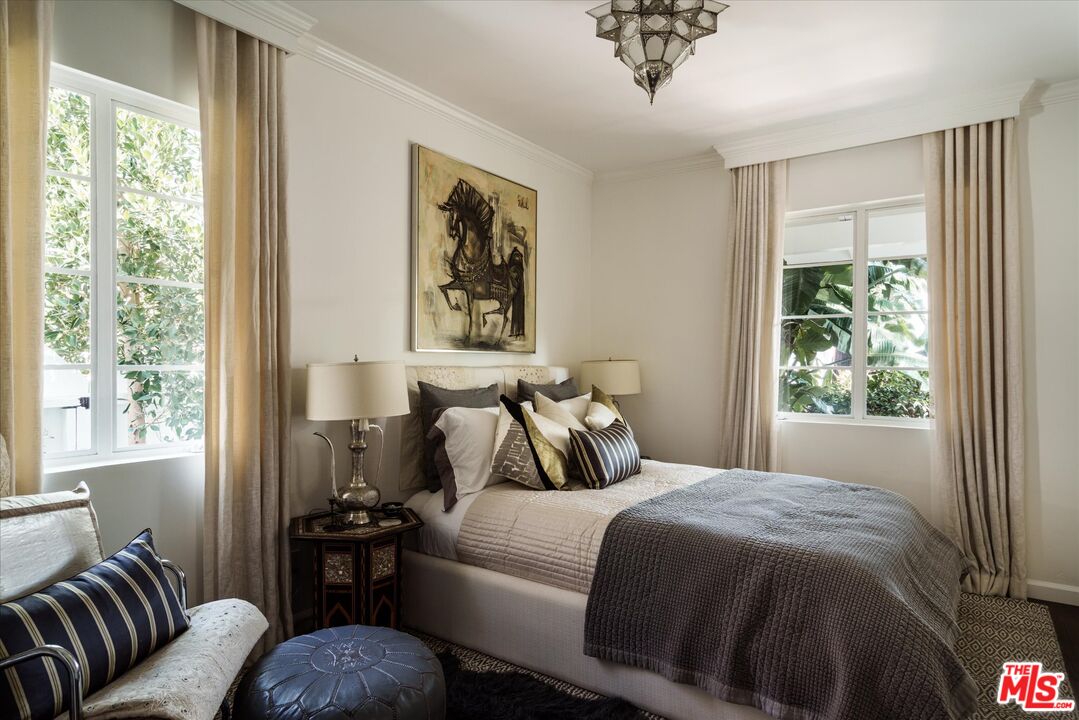 MLS #25526317 image #20