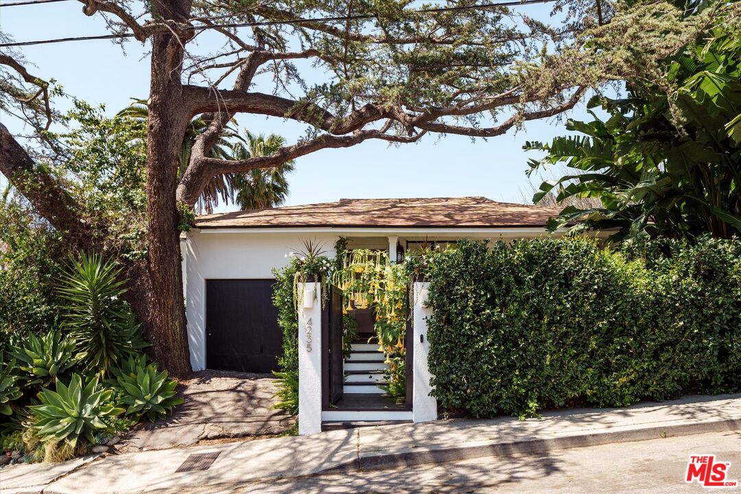 MLS #25526317 image #2