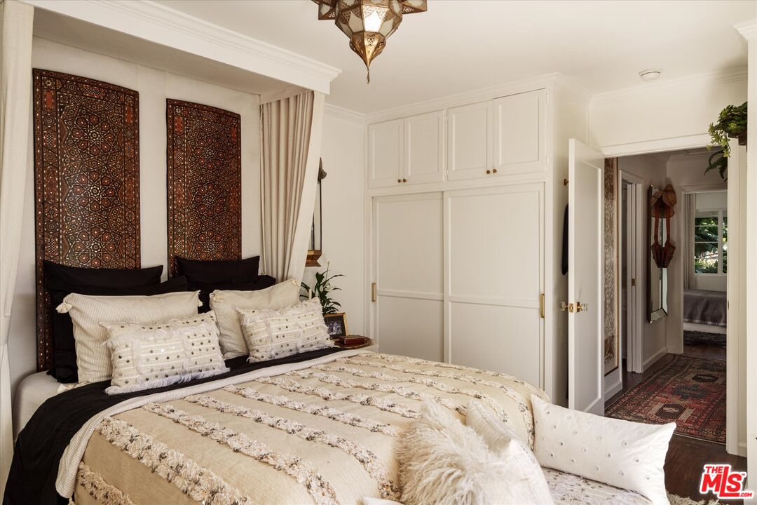 MLS #25526317 image #30