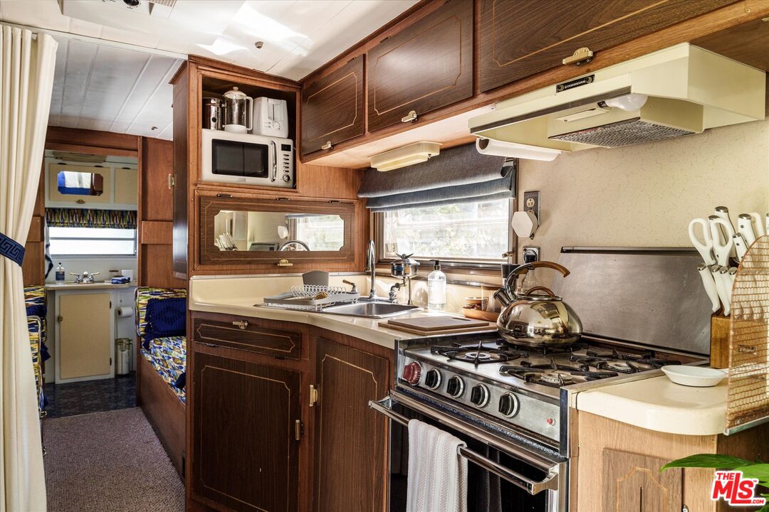 MLS #25526317 image #50