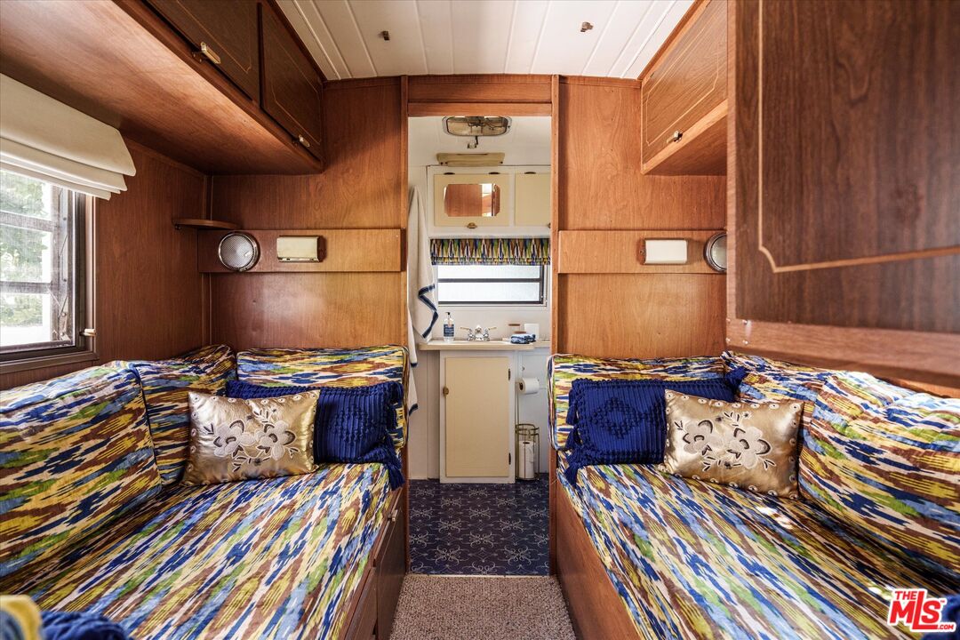 MLS #25526317 image #51