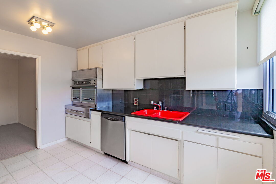 MLS #25526549 image #23