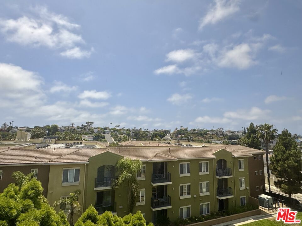 MLS #25526549 image #2