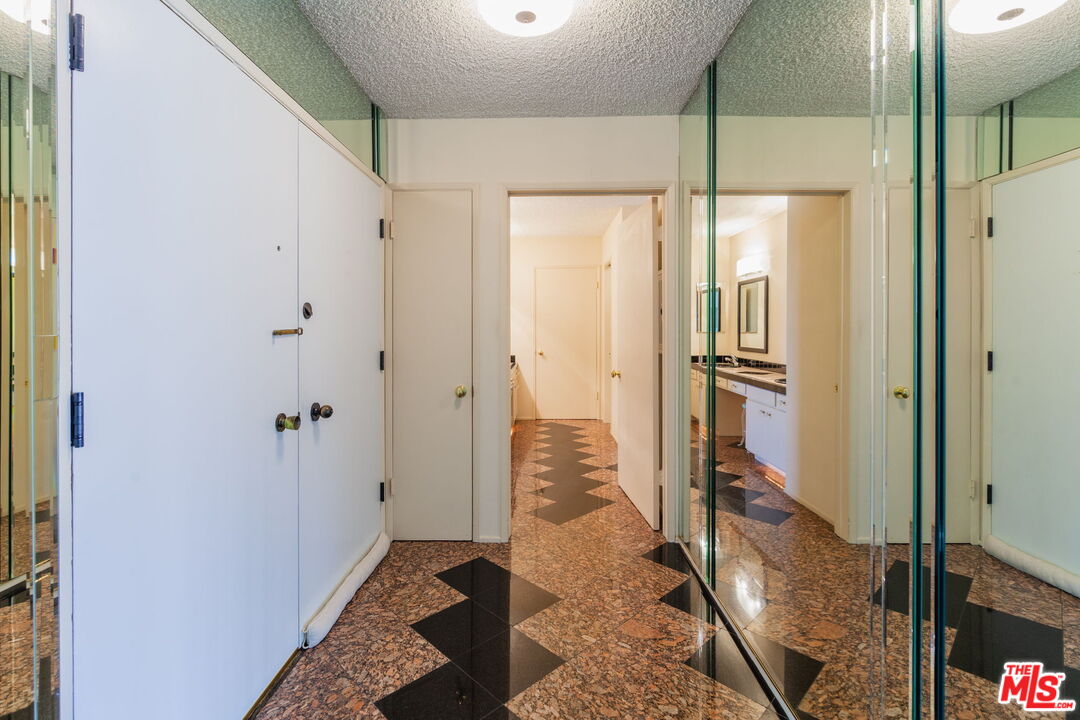 MLS #25526549 image #40