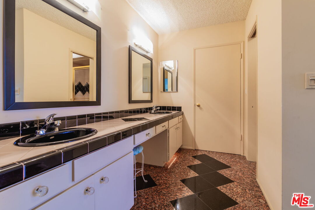 MLS #25526549 image #42