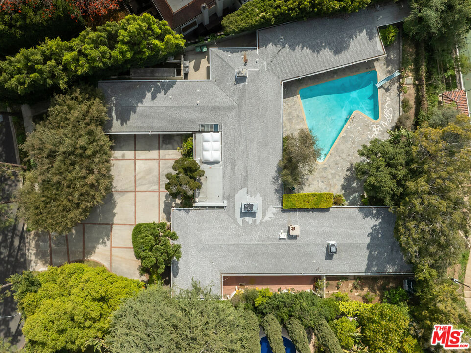 MLS #25526707 image #2