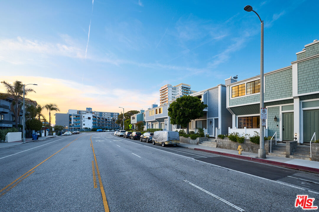 MLS #25526761 image #3