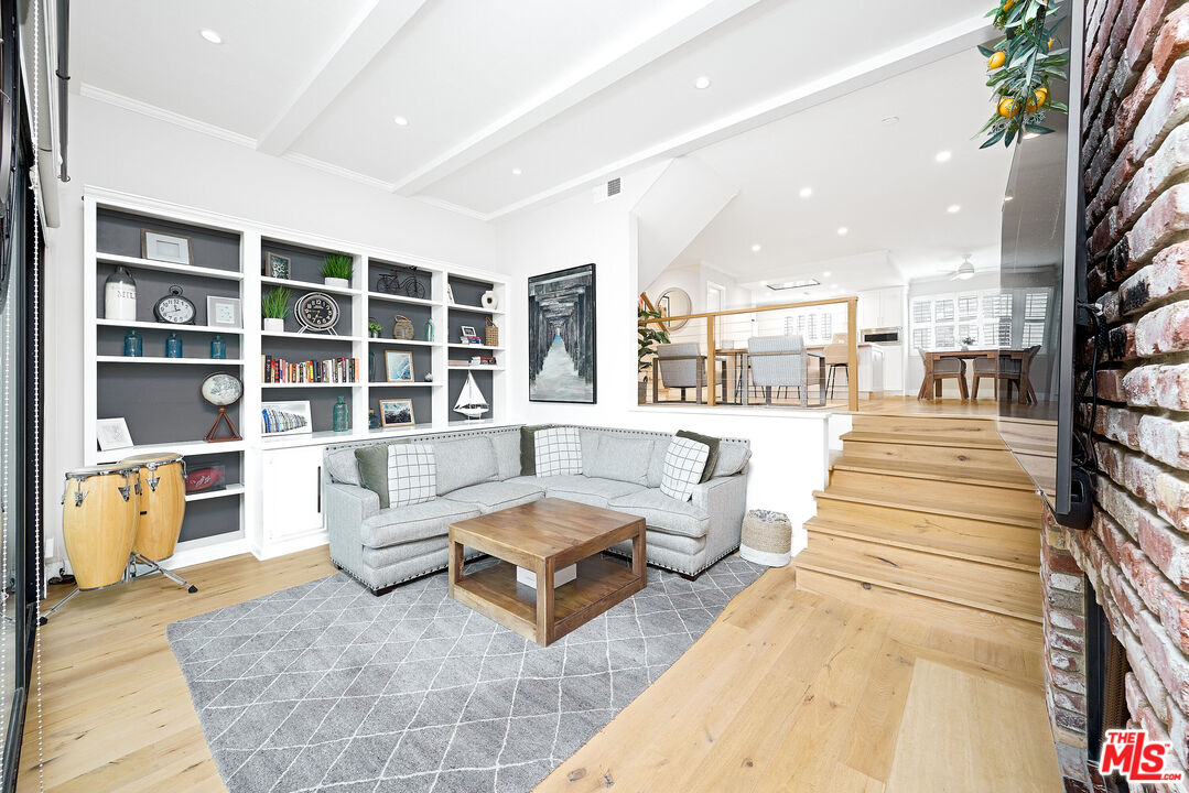 MLS #25526761 image #8