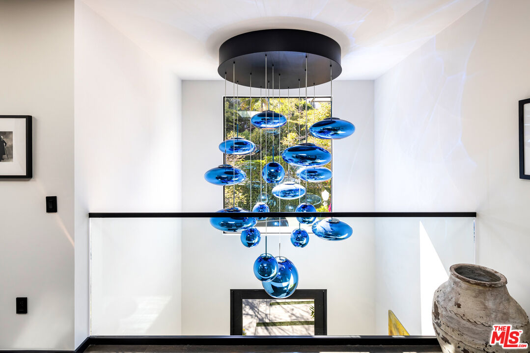 MLS #25526933 image #12