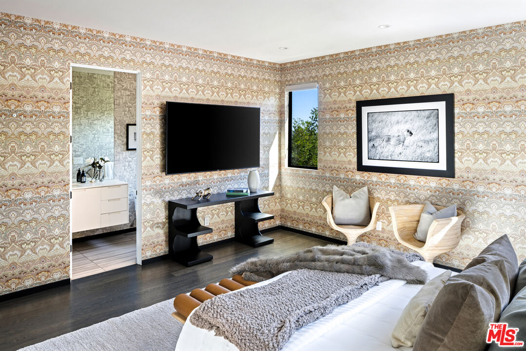 MLS #25526933 image #22