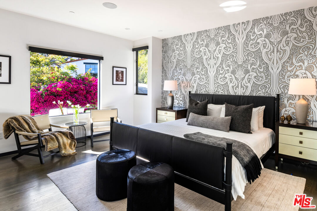 MLS #25526933 image #24