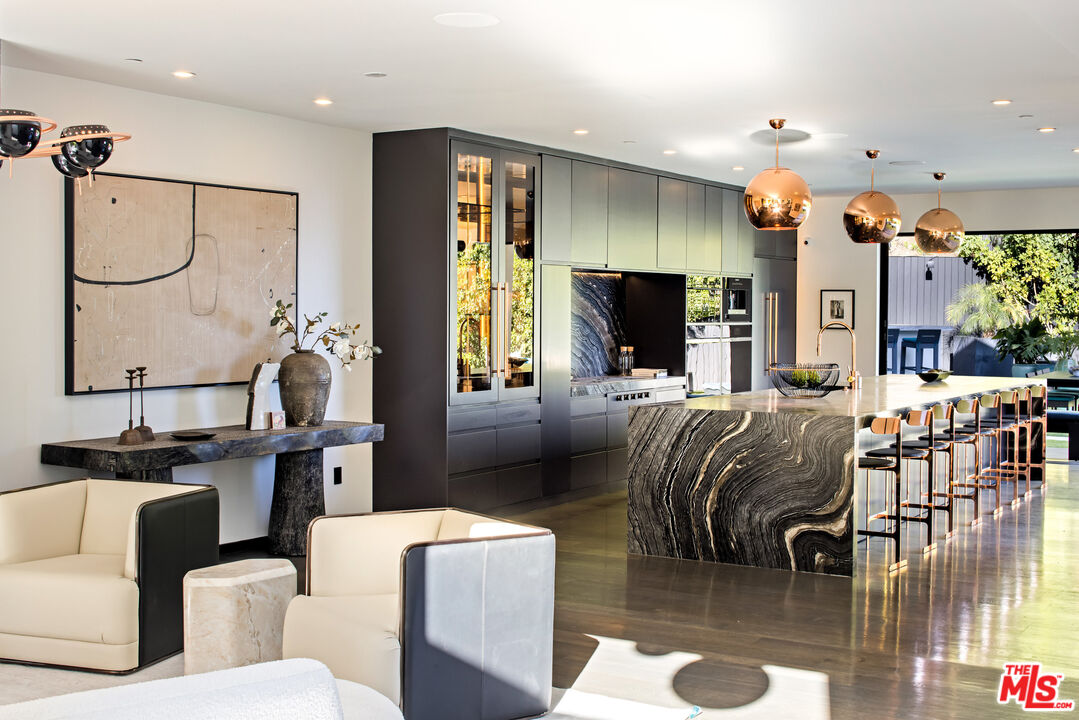 MLS #25526933 image #4