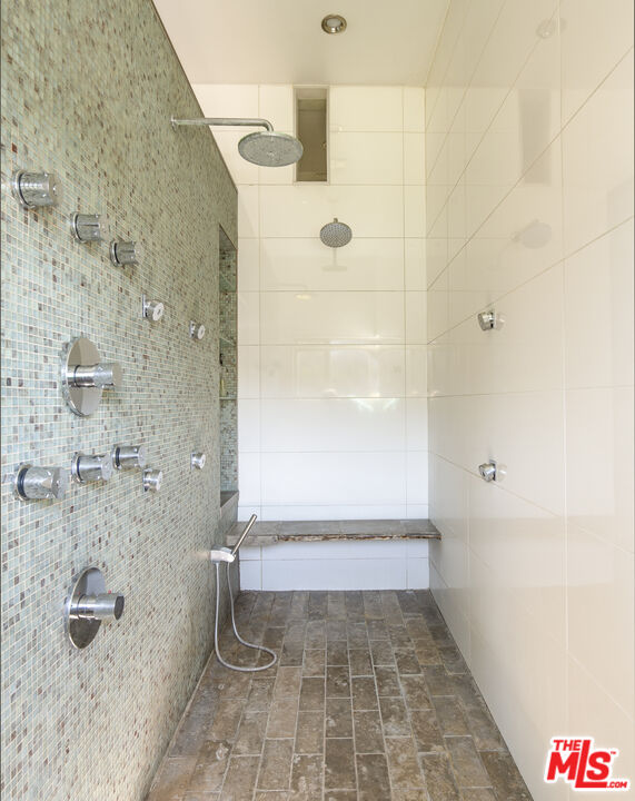 MLS #25527107 image #23