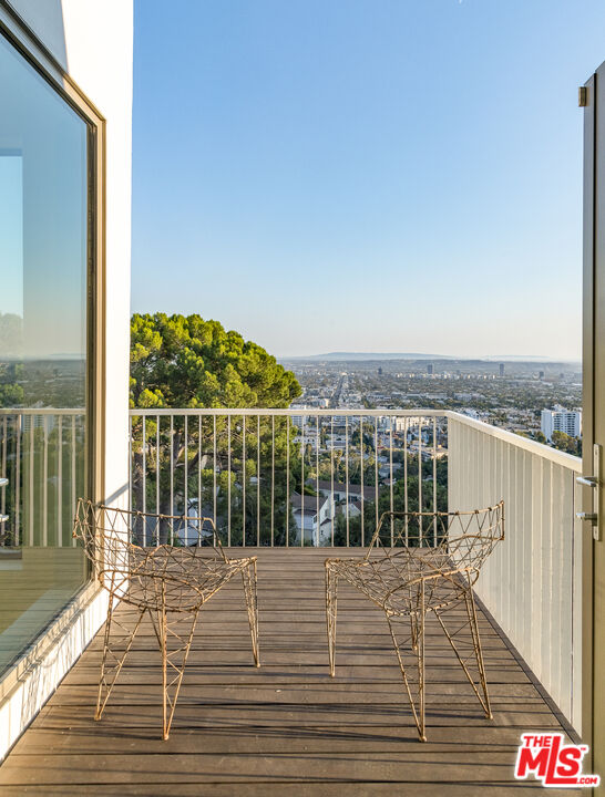 MLS #25527107 image #29