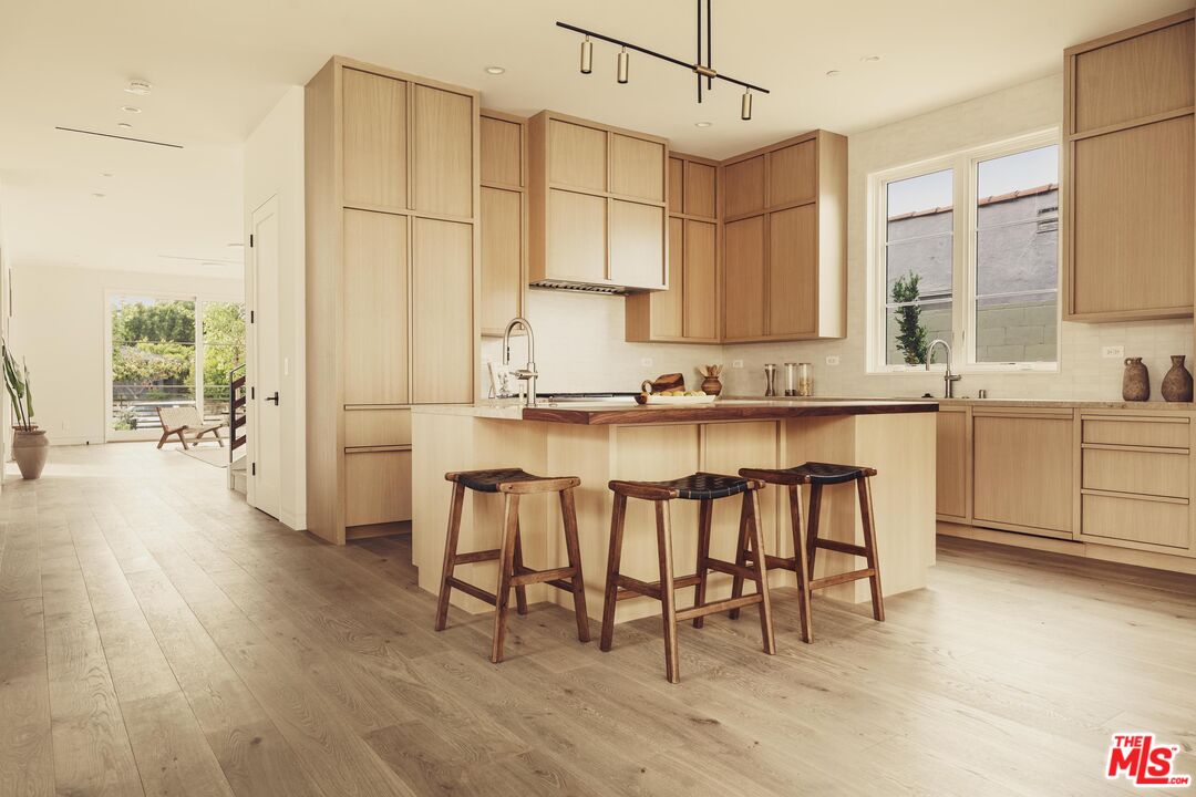 MLS #25527211 image #10